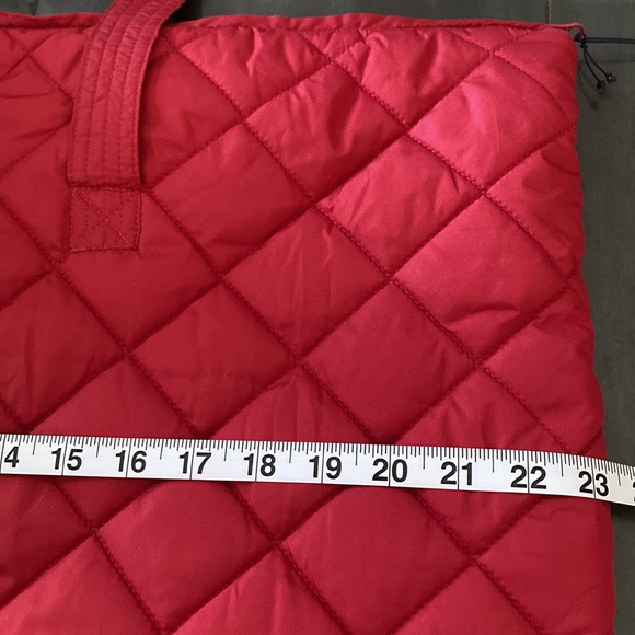 NWT- Red Waffle Stitch Tote Bag - Picture 6 of 8